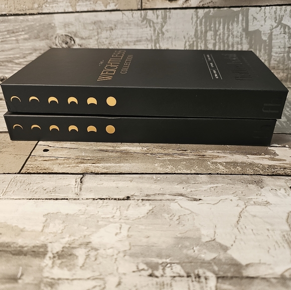 Flutterhabit Weightless collection NIB - Picture 4 of 4